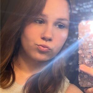 Meet your Posher, Heidi